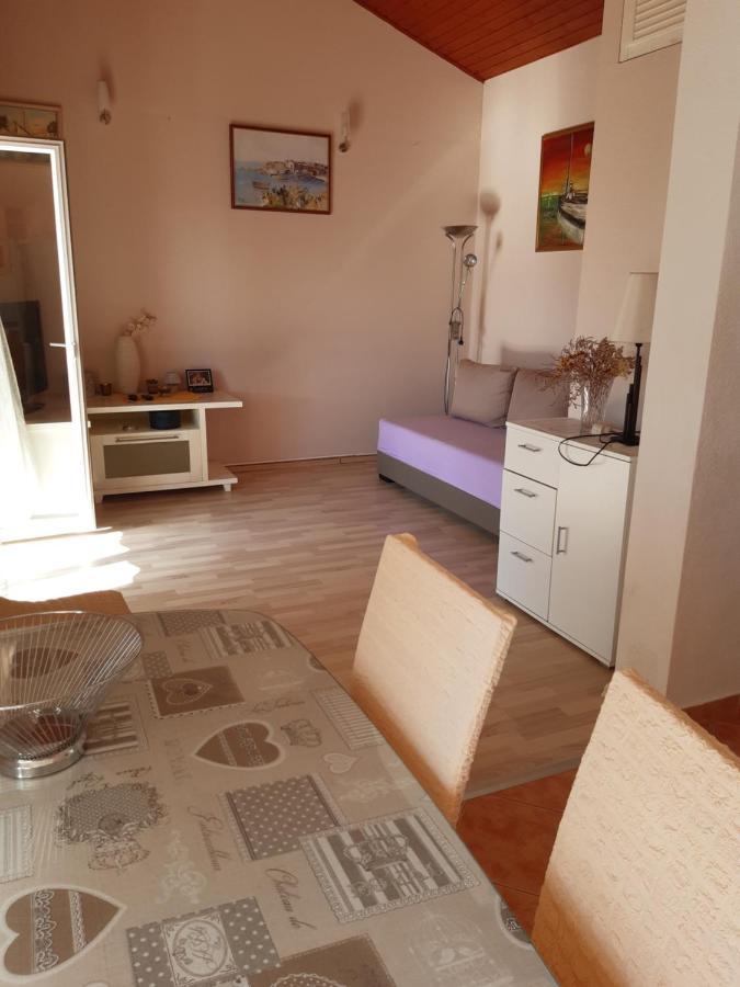 Mirjana Apartman Vodice Exterior foto