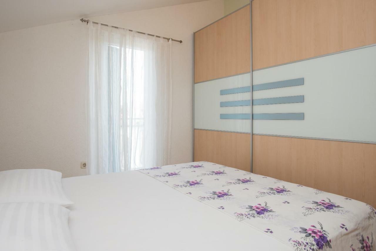 Mirjana Apartman Vodice Exterior foto