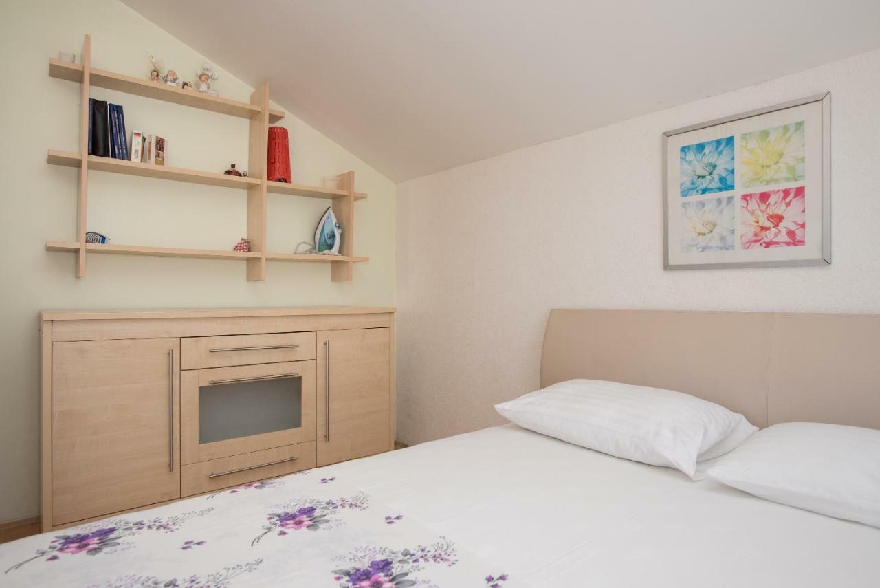 Mirjana Apartman Vodice Exterior foto