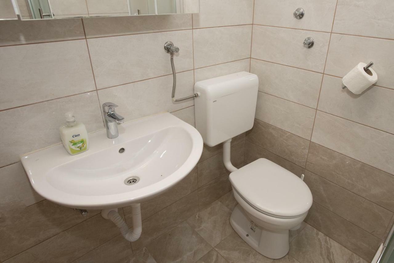 Mirjana Apartman Vodice Exterior foto